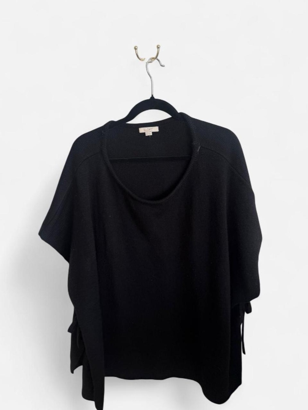 LOFT Black Short Sleeve Scoop Neck Knit Top